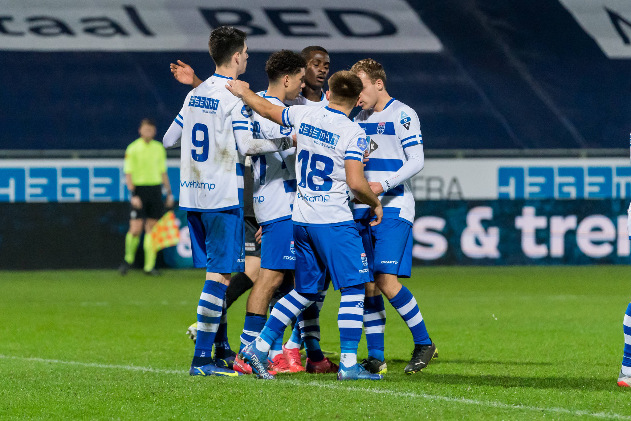 国际比赛日体能课后;底特律活塞状态回暖备战荷甲;压力陡增;训练强度明显提升的简单介绍 国际比赛日体能课后;底特律活塞状态回暖备战荷甲;压力陡增;训练强度明显提升的简单介绍