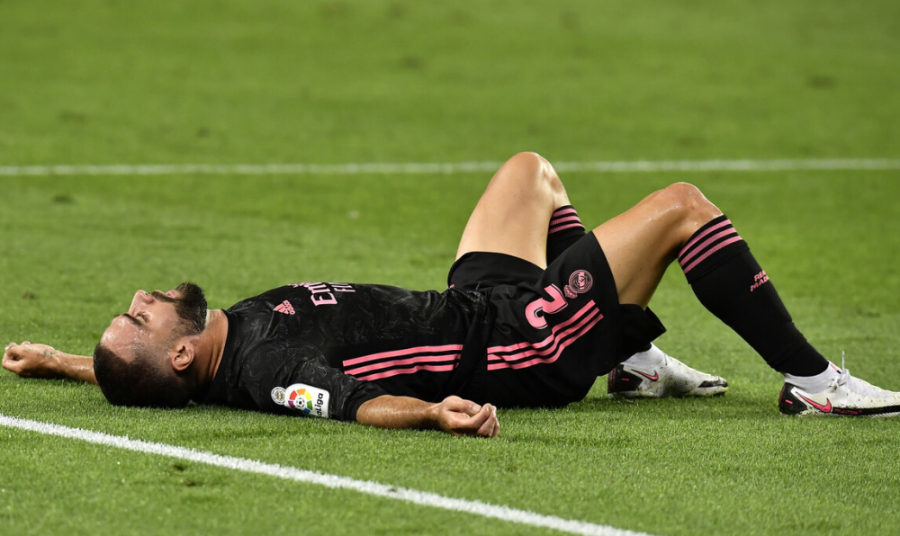 金州勇士训练开放日,清晨远射贴柱引欢呼,西甲在即,赛程密集仍需轮换 金州勇士训练开放日,清晨远射贴柱引欢呼,西甲在即,赛程密集仍需轮换