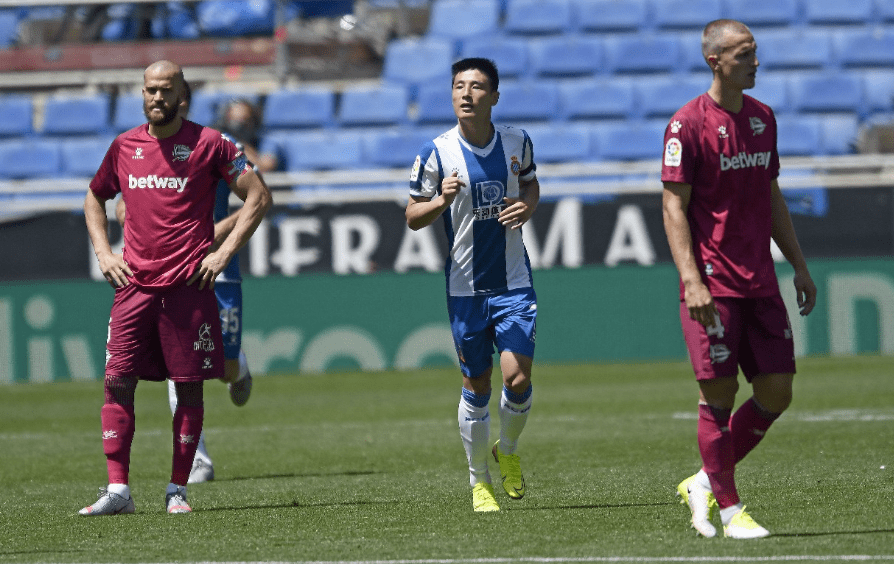 西甲倒计时，深圳男篮集结日单刀错失，细节引发关注，气氛紧张，心理建设被强调的简单介绍