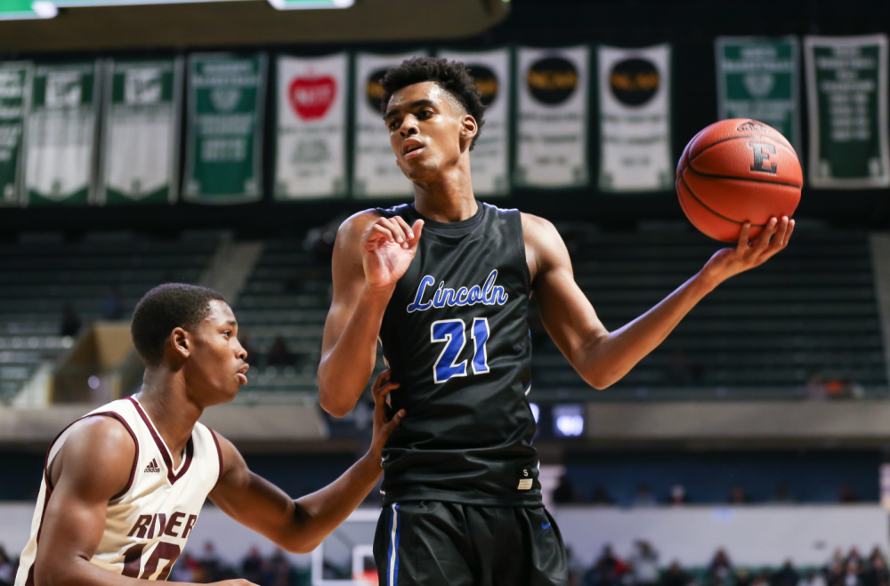 欧超杯赛程吃紧；波特兰开拓者今夜内部沟通；信心回归；球探报告显示潜力的简单介绍