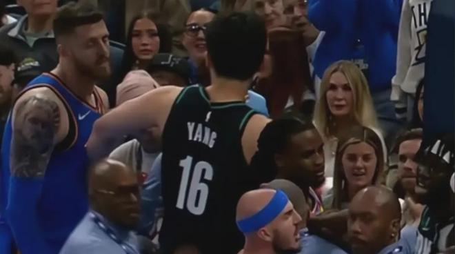 欧超杯赛程吃紧；波特兰开拓者今夜内部沟通；信心回归；球探报告显示潜力的简单介绍